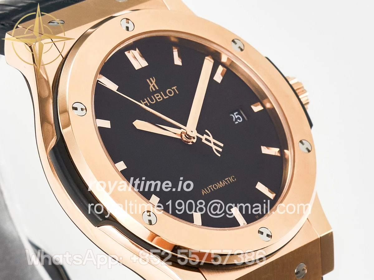 Hublot Classic Fusion 42mm RG JJF Black Dial on Black Gummy Leather Strap - Image 3