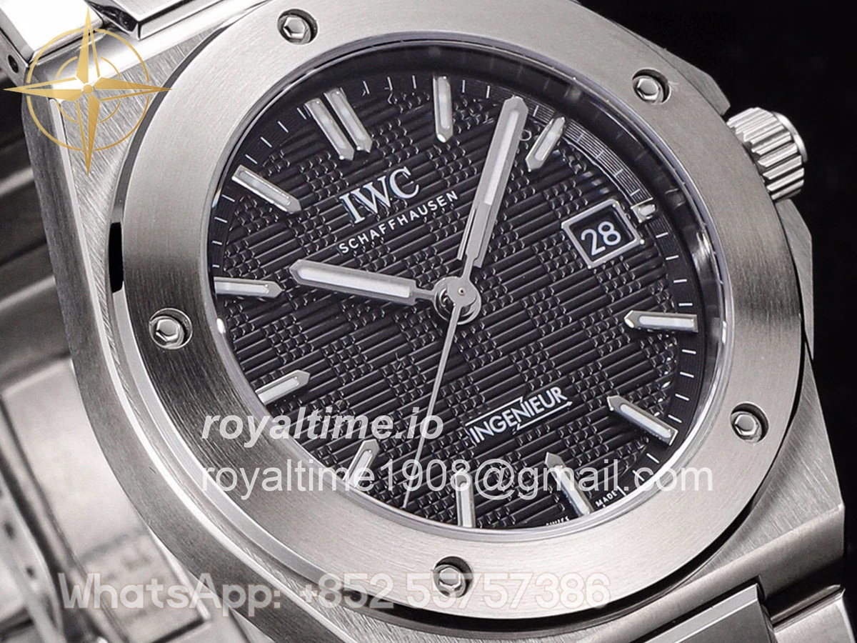IWC Ingenieur IW328901 Black Dial Automatic 40 - Image 3