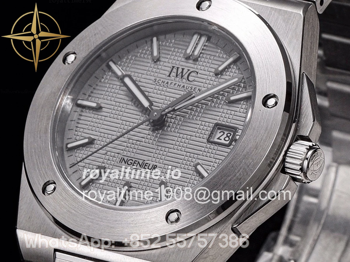 IWC Ingenieur IW328904 Rhodium Dial Automatic 40 - Image 3