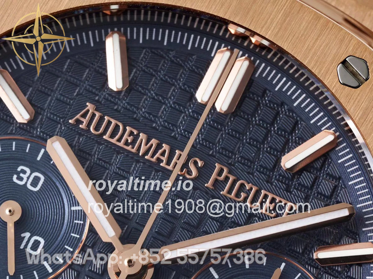 Audemars Piguet Royal Oak Self-Winding Chronograph Blue Dial in Rose Gold - Image 4