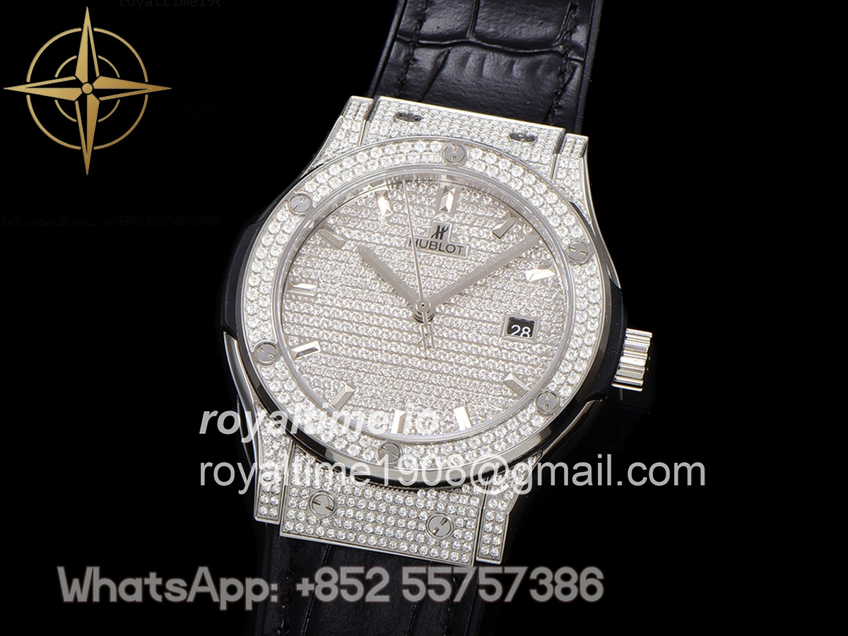 Hublot Classic Fusion Automatic 42mm Diamond Paved Dial in Steel on Black Leather Strap - Image 4