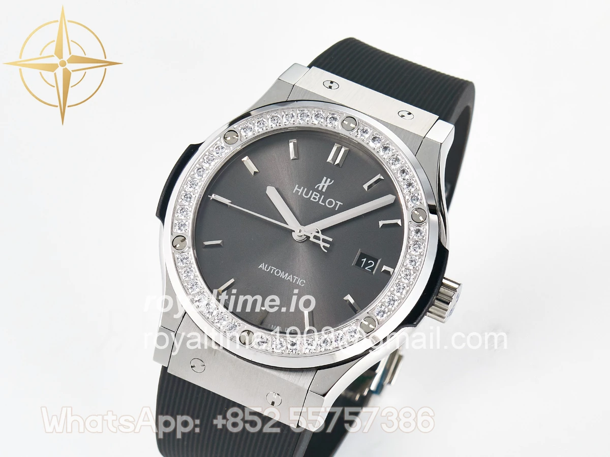 Hublot Classic Fusion Bang 42mm HBF Gray Dial Diamonds Bezel on Gray Rubber Strap A2892 - Image 4