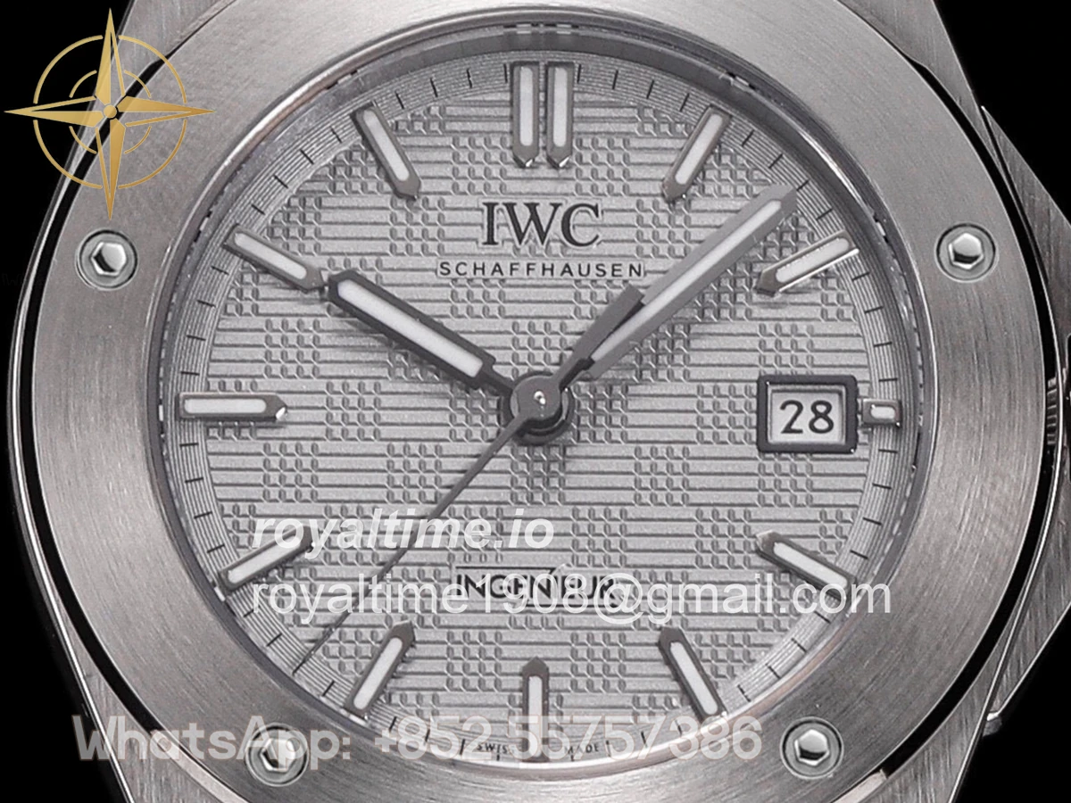 IWC Ingenieur IW328904 Rhodium Dial Automatic 40 - Image 4