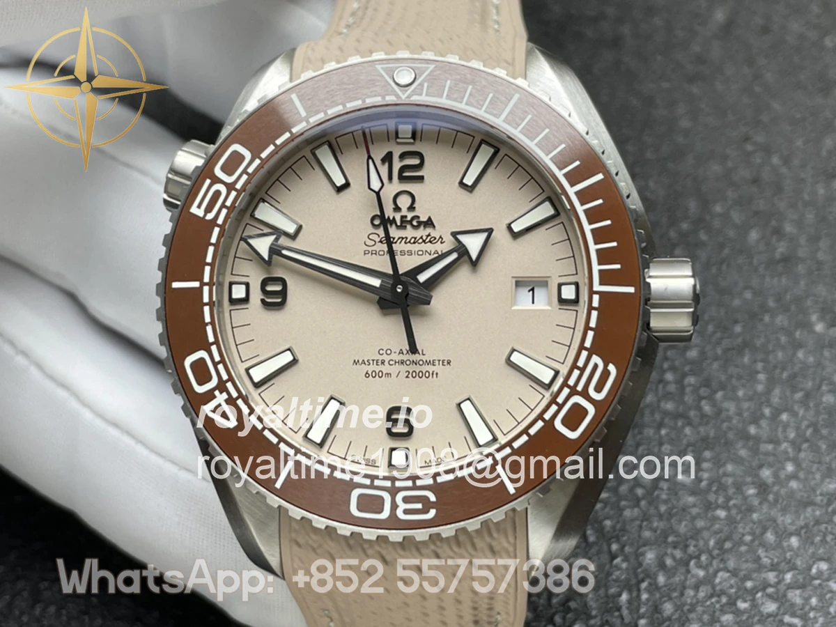 Omega Seamaster Planet Ocean 600M 43.5mm Steel Beige Dial on Rubber Strap - Image 4