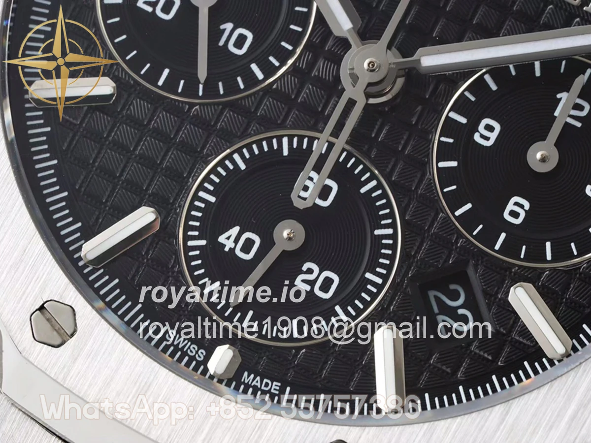 Audemars Piguet Royal Oak Self-Winding Chronograph Black Dial in Steel - Image 5
