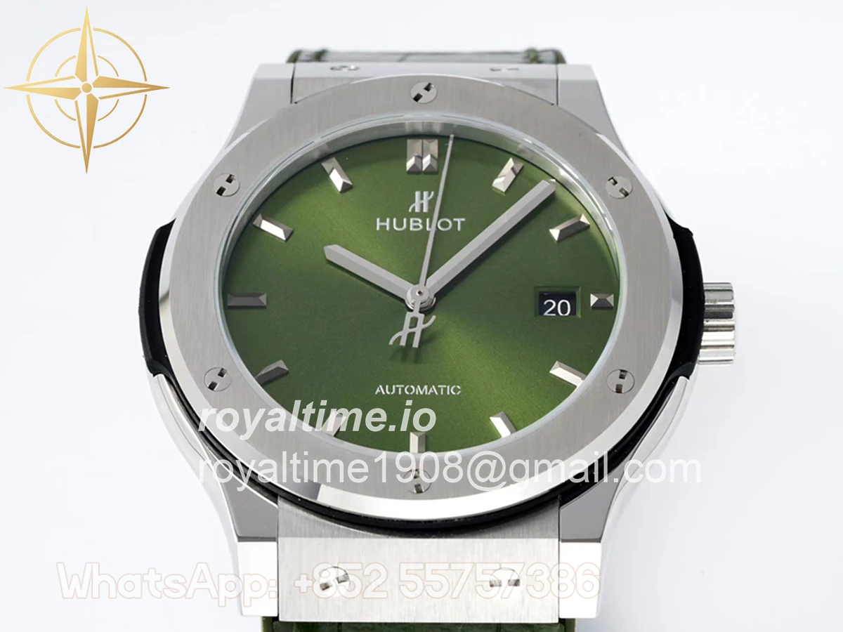 Hublot Classic Fusion Automatic 42mm Green Dial - Image 5