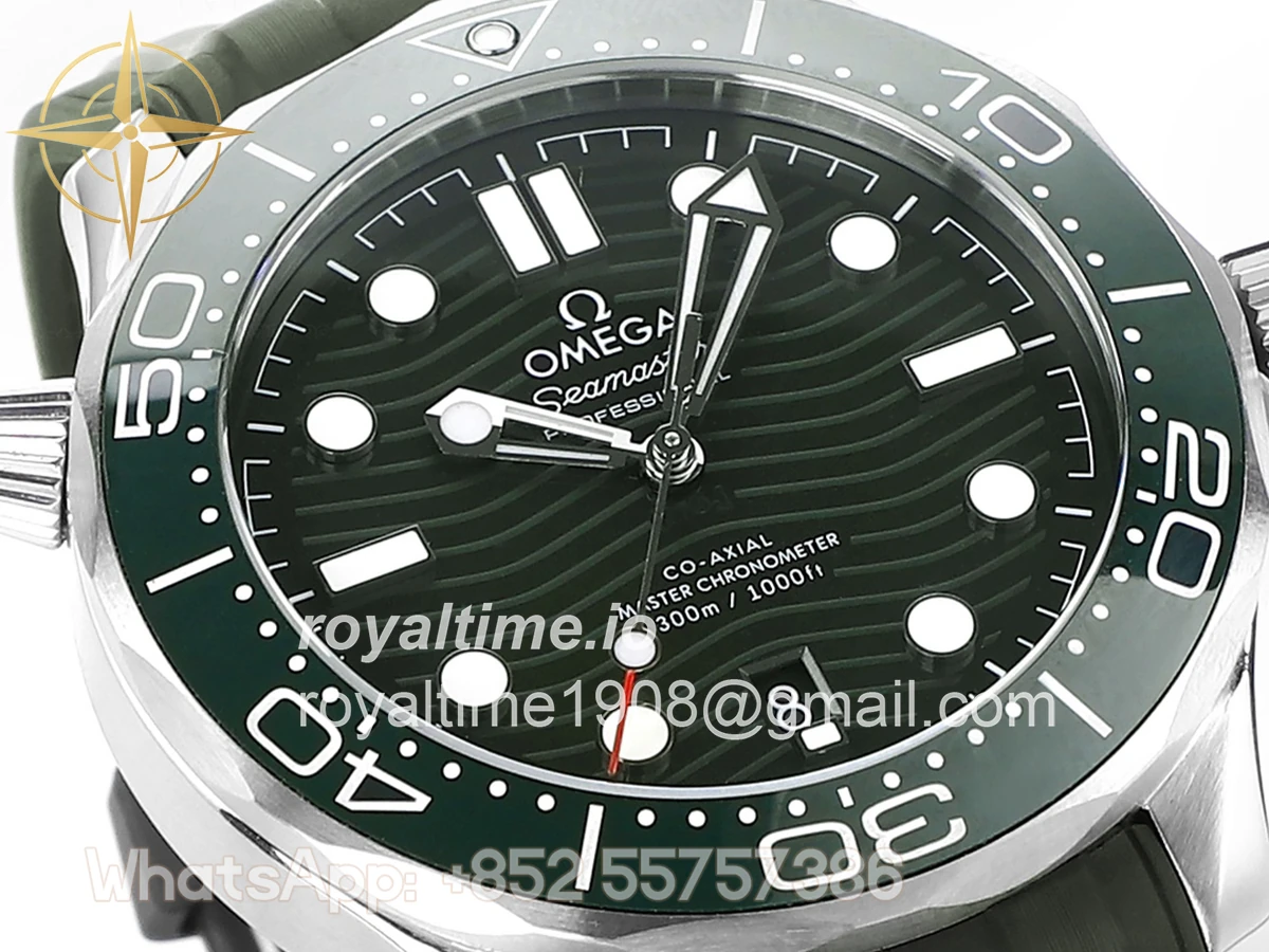 Omega Seamaster Diver 300M Co-Axial Master Chronometer 42mm Ref: 210.32.42.20.10.001 - Image 5