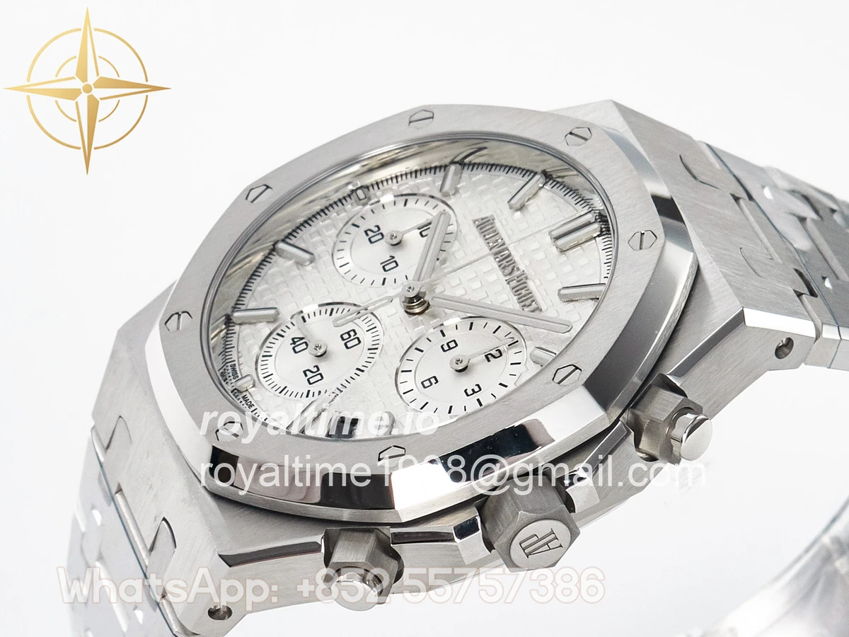 Audemars Piguet Royal Oak Chrono 26240 SS APSF Silver Dial on SS Bracelet SA4401 - Image 5