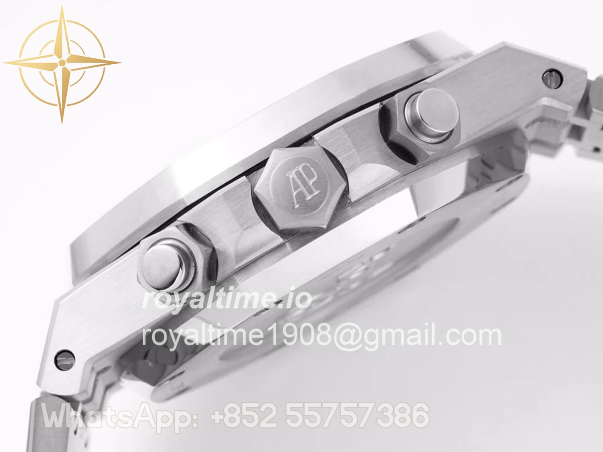 Audemars Piguet Royal Oak Self-Winding Chronograph Black Dial in Steel - Image 6