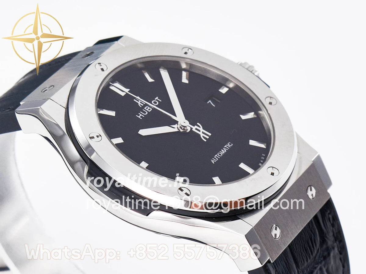 Hublot Classic Fusion 42mm SS JJF Black Dial on Black Gummy Leather Strap - Image 6