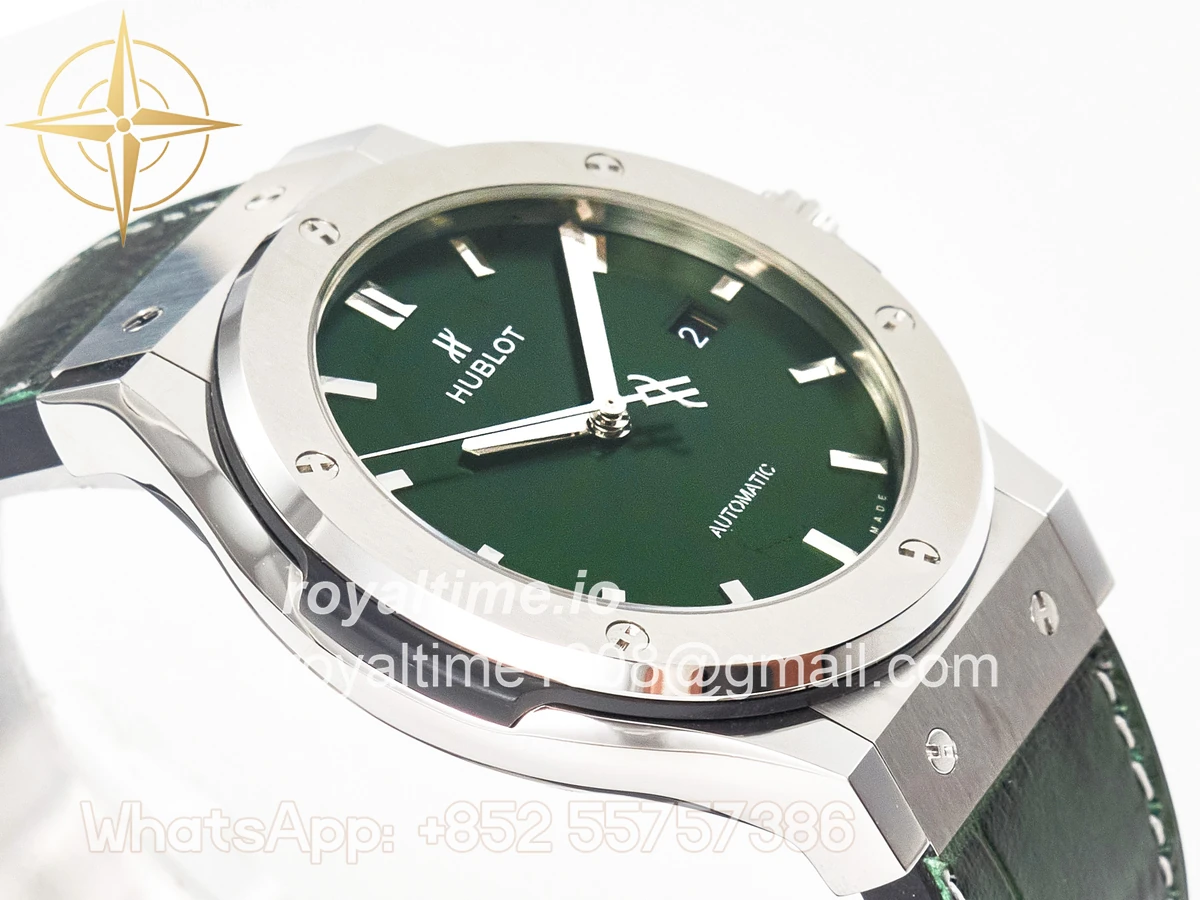 Hublot Classic Fusion 42mm SS JJF Green Dial on Green Gummy Leather Strap - Image 6
