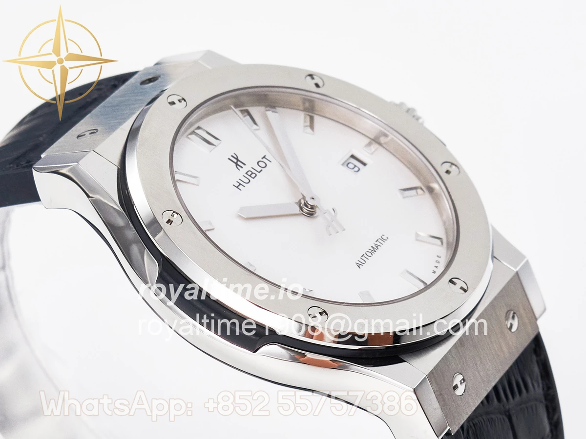 Hublot Classic Fusion 42mm SS JJF White Dial on Black Gummy Leather Strap - Image 6