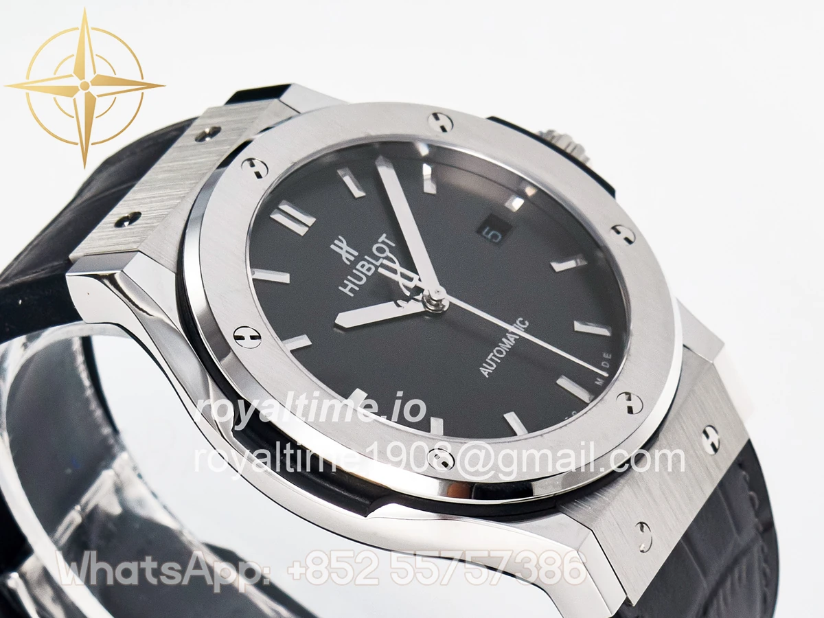 Hublot Classic Fusion Bang 42mm HBF Gray Dial on Gray Leather Strap A2892 - Image 6