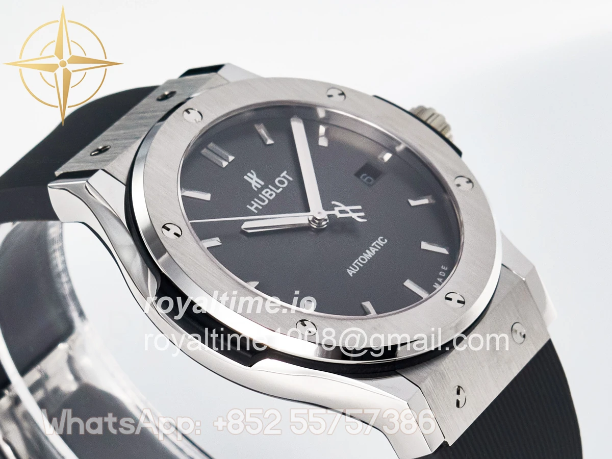 Hublot Classic Fusion Bang 42mm HBF Gray Dial on Gray Rubber Strap A2892 - Image 6