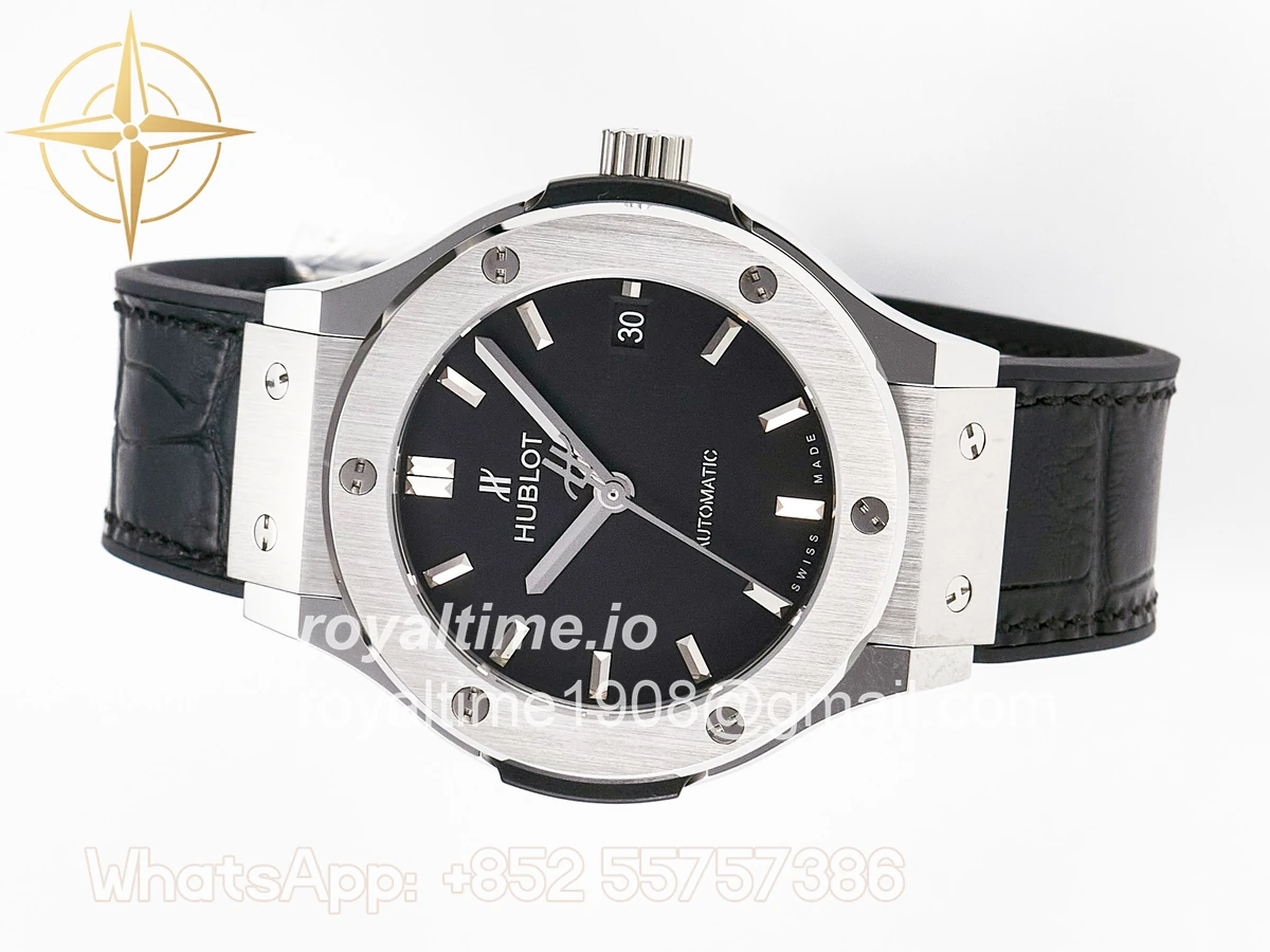 Hublot Classic Fusion 38mm SS JJF Black Dial on Black Gummy Leather Strap - Image 7