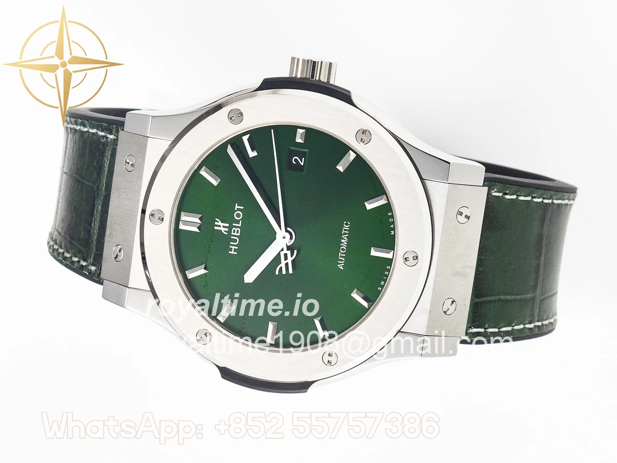 Hublot Classic Fusion 42mm SS JJF Green Dial on Green Gummy Leather Strap - Image 7