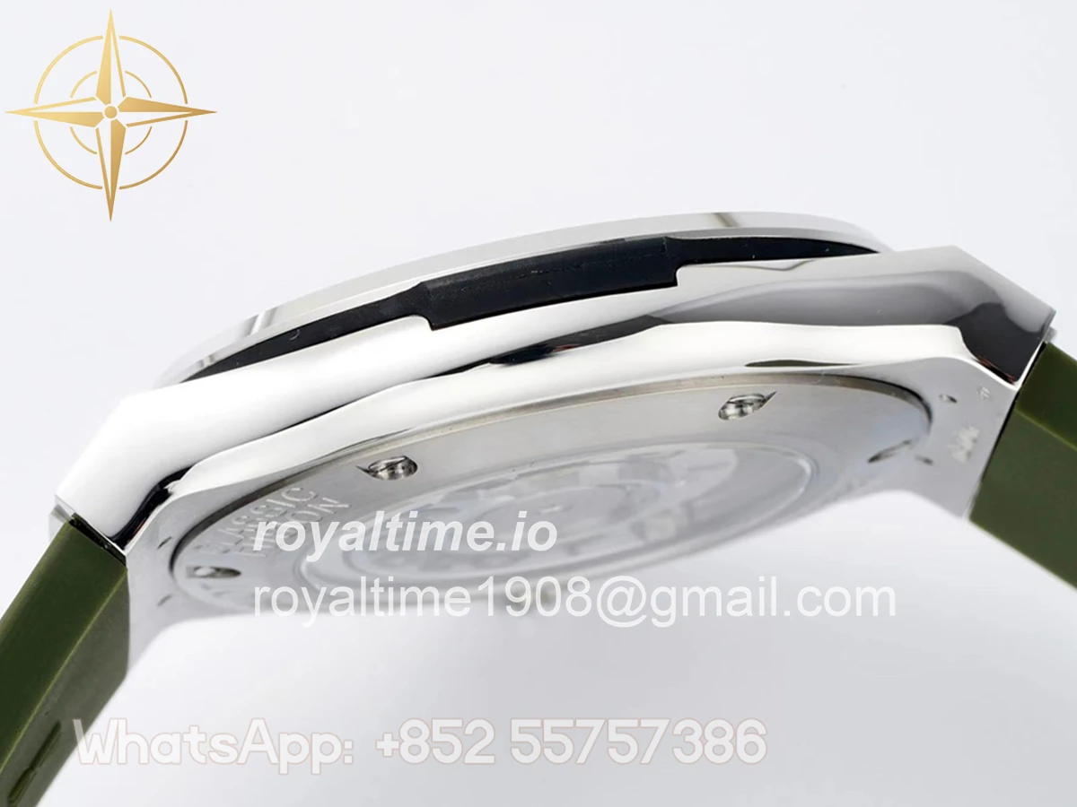 Hublot Classic Fusion Automatic 42mm Green Dial - Image 7