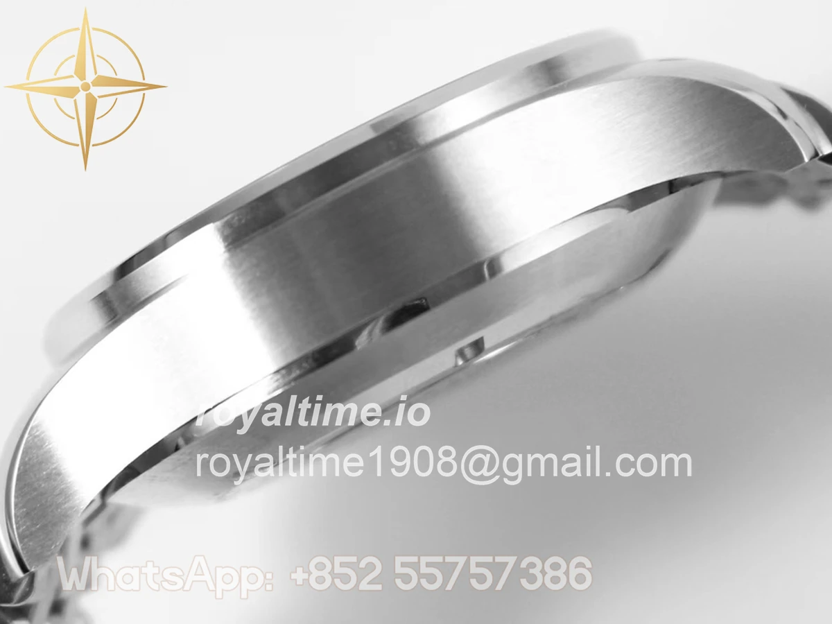 IWC Pilot’s Watch Chronograph IW377710 - Image 7