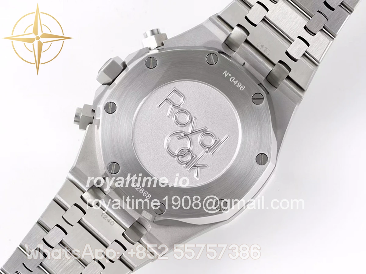 Audemars Piguet Royal Oak Self-Winding Chronograph Black Dial in Steel - Image 8