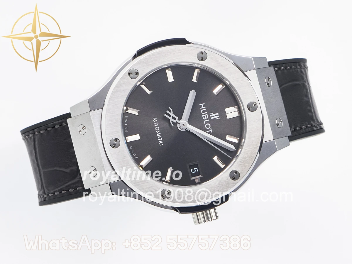 Hublot Classic Fusion 38mm SS JJF Gray Dial on Black Gummy Leather Strap - Image 8