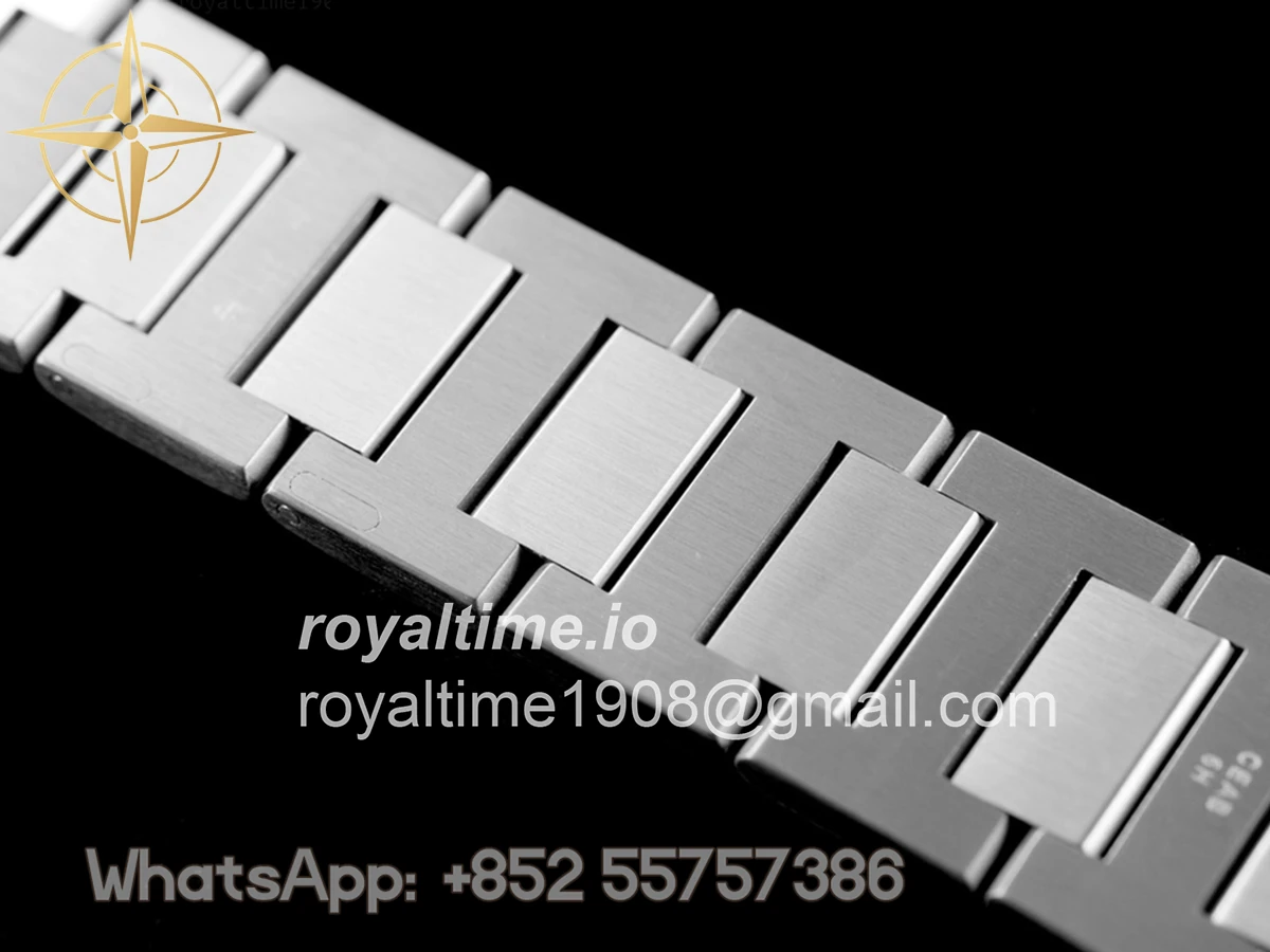 Cartier Pasha de Cartier White Dial 35mm with Diamond Bezel in Steel - Image 8