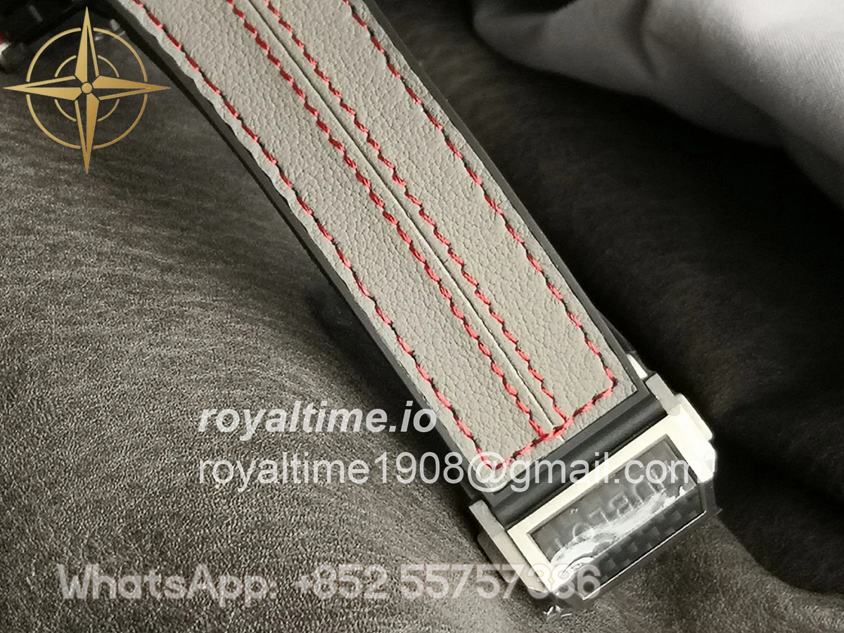 Hublot Big Bang F1 “Titanium Carbon” Chronograph in Titanium - Image 9