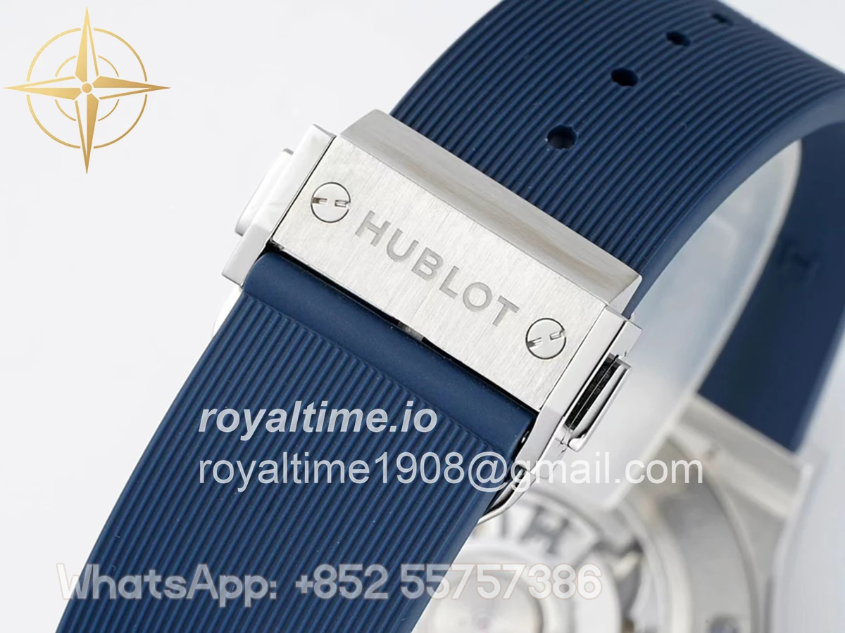 Hublot Classic Fusion Automatic 42mm Blue Dial on Rubber Strap - Image 9