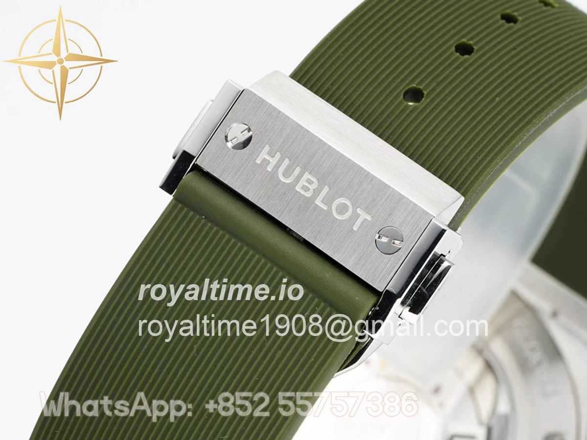Hublot Classic Fusion Automatic 42mm Green Dial on Rubber Strap - Image 9