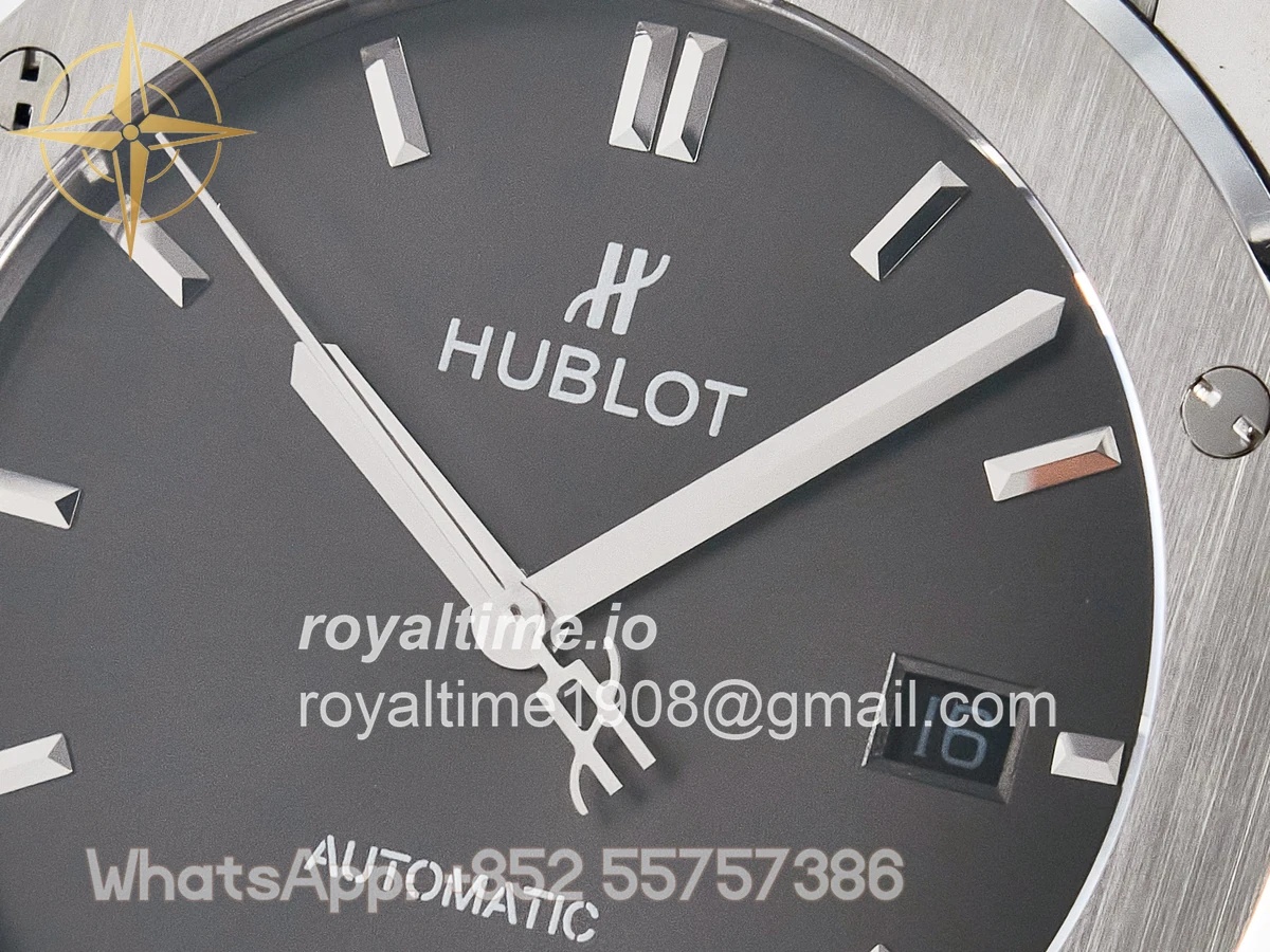 Hublot Classic Fusion Bang 42mm HBF Gray Dial on Gray Rubber Strap A2892 - Image 9