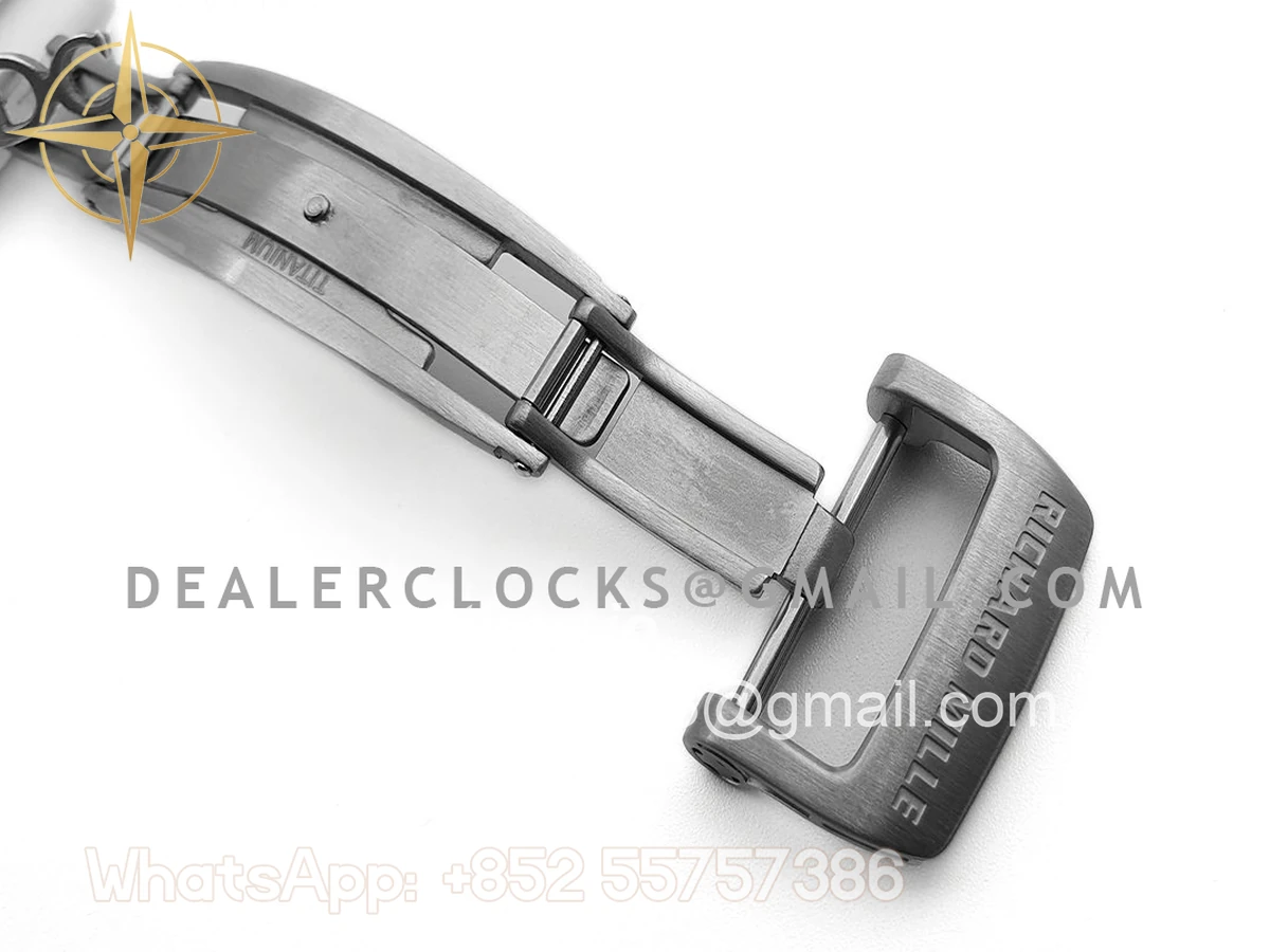 Richard Mille RM 011-02 Le Mans Classic Chronograph in Green on White Rubber Strap - Image 9