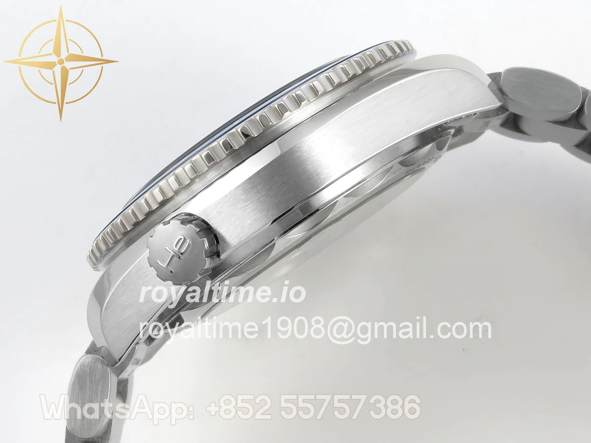 Omega Seamaster 39.5mm VSF Blue Dial on SS Bracelet VS8800 V4 - Image 9