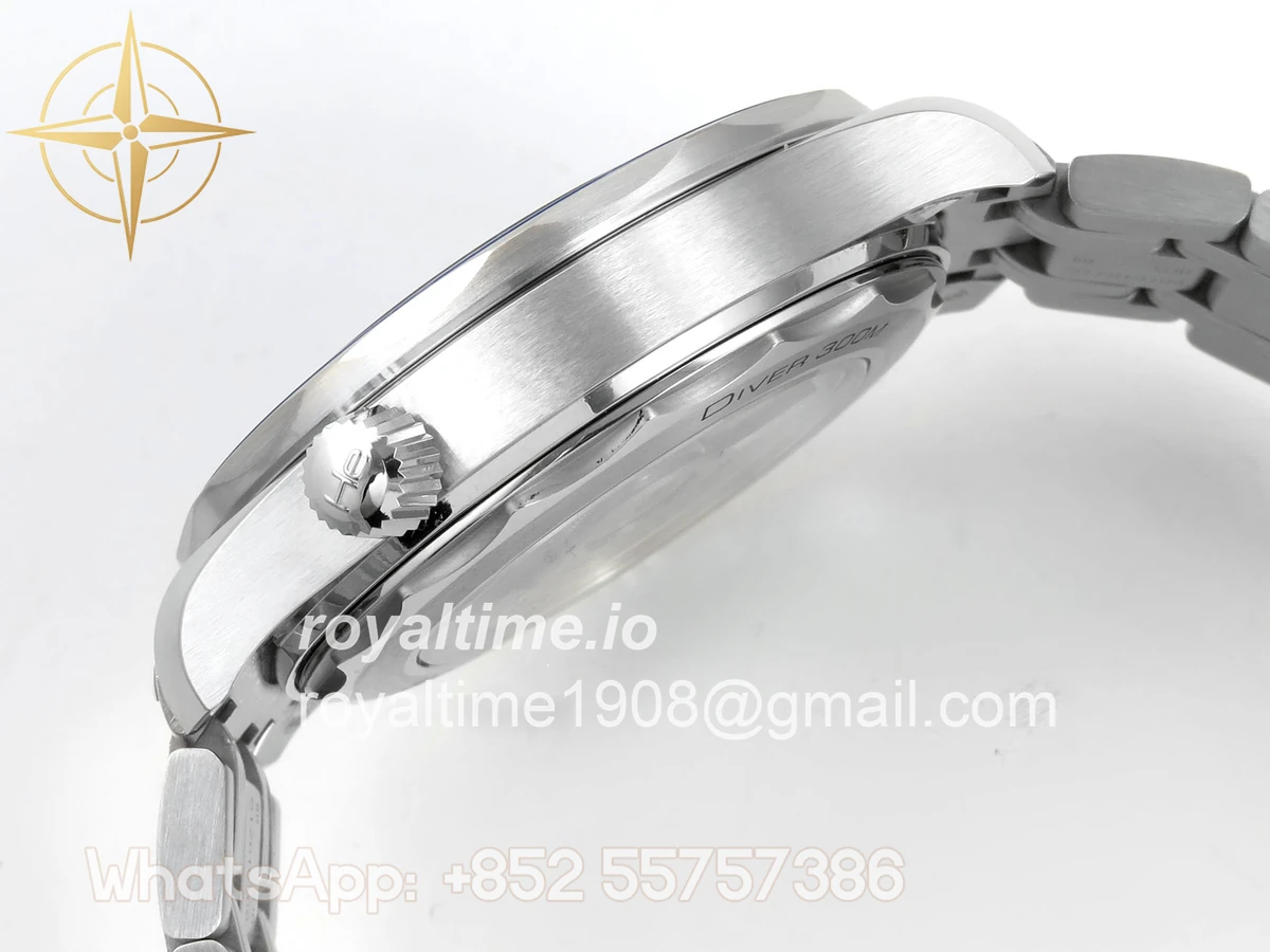 Omega Seamaster Diver 300M SS ORF Blue Ceramic Blue Dial on SS Bracelet OR8800 - Image 9
