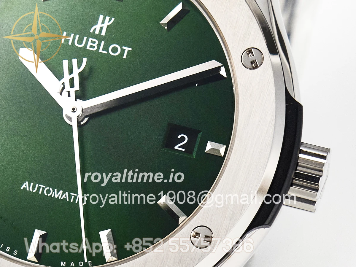 Hublot Classic Fusion 42mm SS JJF Green Dial on Green Gummy Leather Strap - Image 10