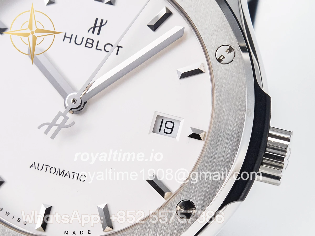 Hublot Classic Fusion 42mm SS JJF White Dial on Black Gummy Leather Strap - Image 10