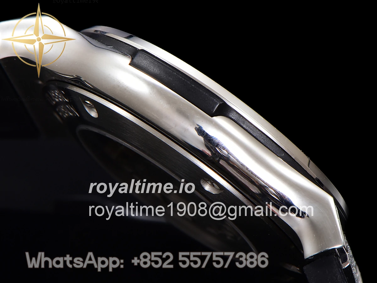 Hublot Classic Fusion Automatic 42mm Diamond Paved Dial in Steel on Black Leather Strap - Image 10