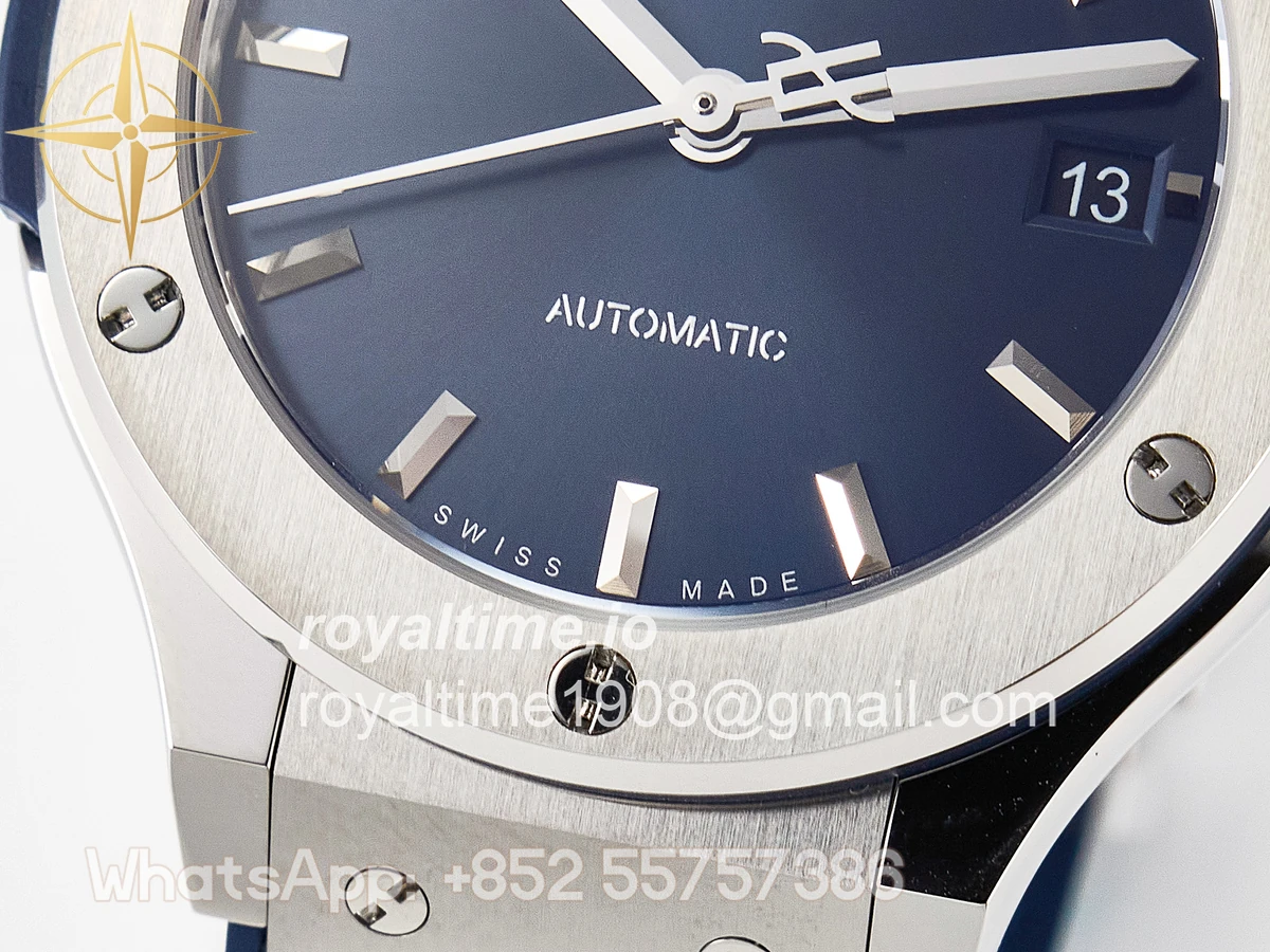 Hublot Classic Fusion 38mm SS JJF Blue Dial on Blue Gummy Leather Strap - Image 12