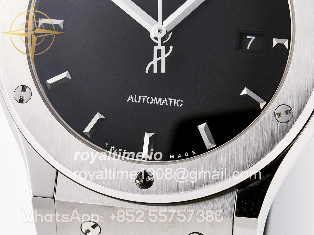 Hublot Classic Fusion 42mm SS JJF Black Dial on Black Gummy Leather Strap - Image 12