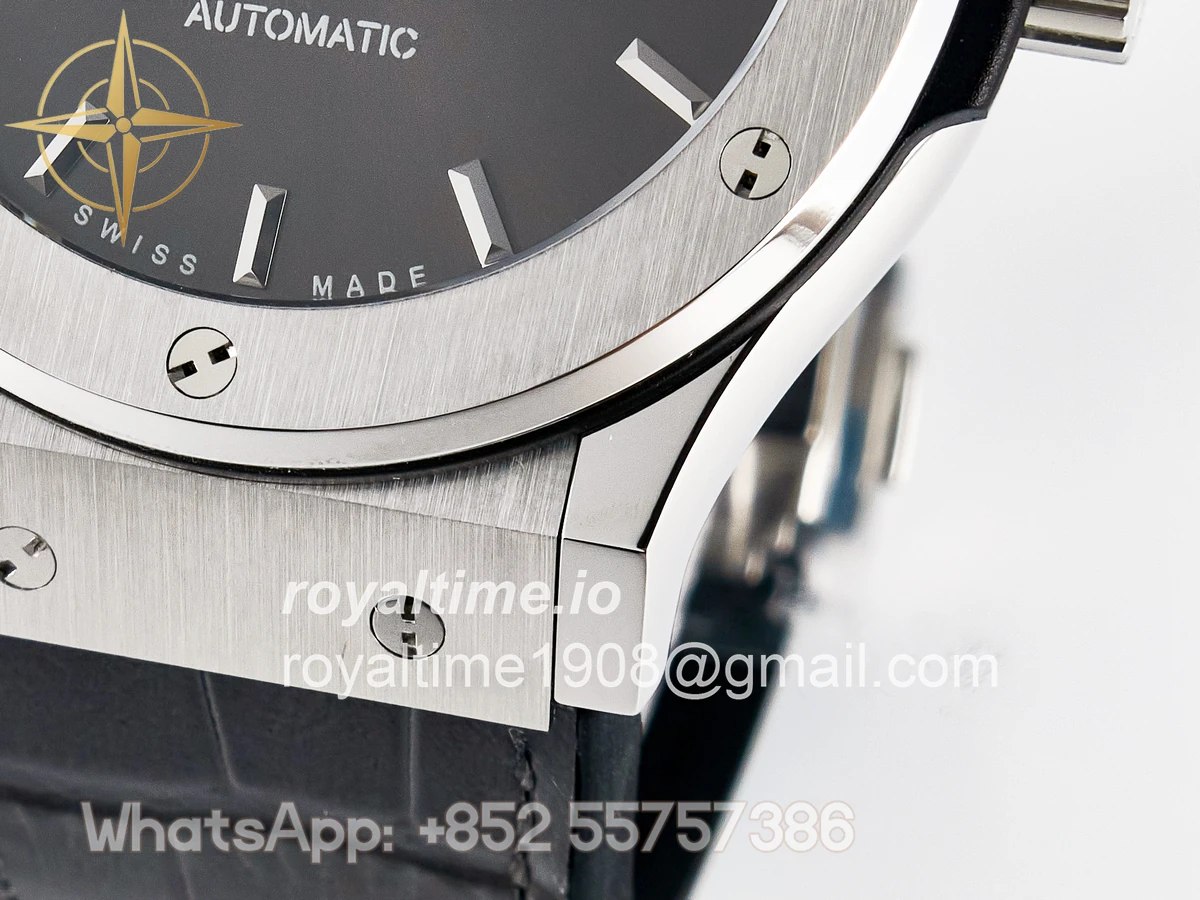 Hublot Classic Fusion Bang 42mm HBF Gray Dial on Gray Leather Strap A2892 - Image 12