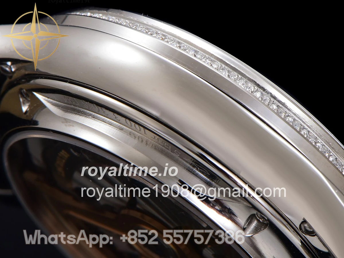 Jaeger-LeCoultre Master Ultra Thin Tourbillon Blue Dial with Diamond Bezel in White Gold - Image 12