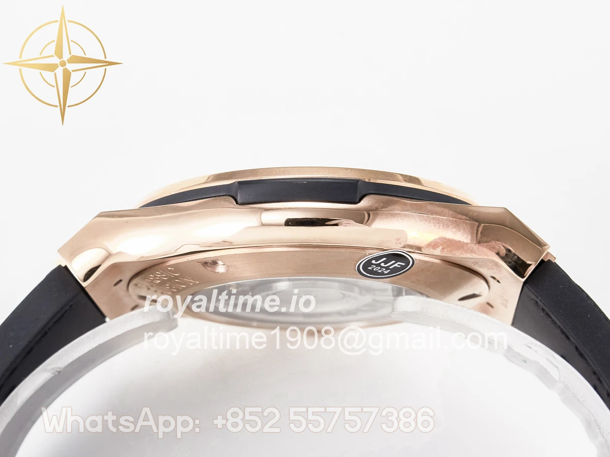 Hublot Classic Fusion 42mm RG JJF White Dial on Black Gummy Leather Strap - Image 13