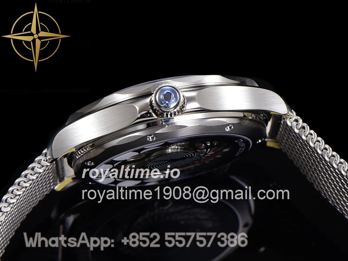 Omega Seamaster Diver 300M Co-Axial Master Chronometer “James Bond 60th Anniversary” - Image 13