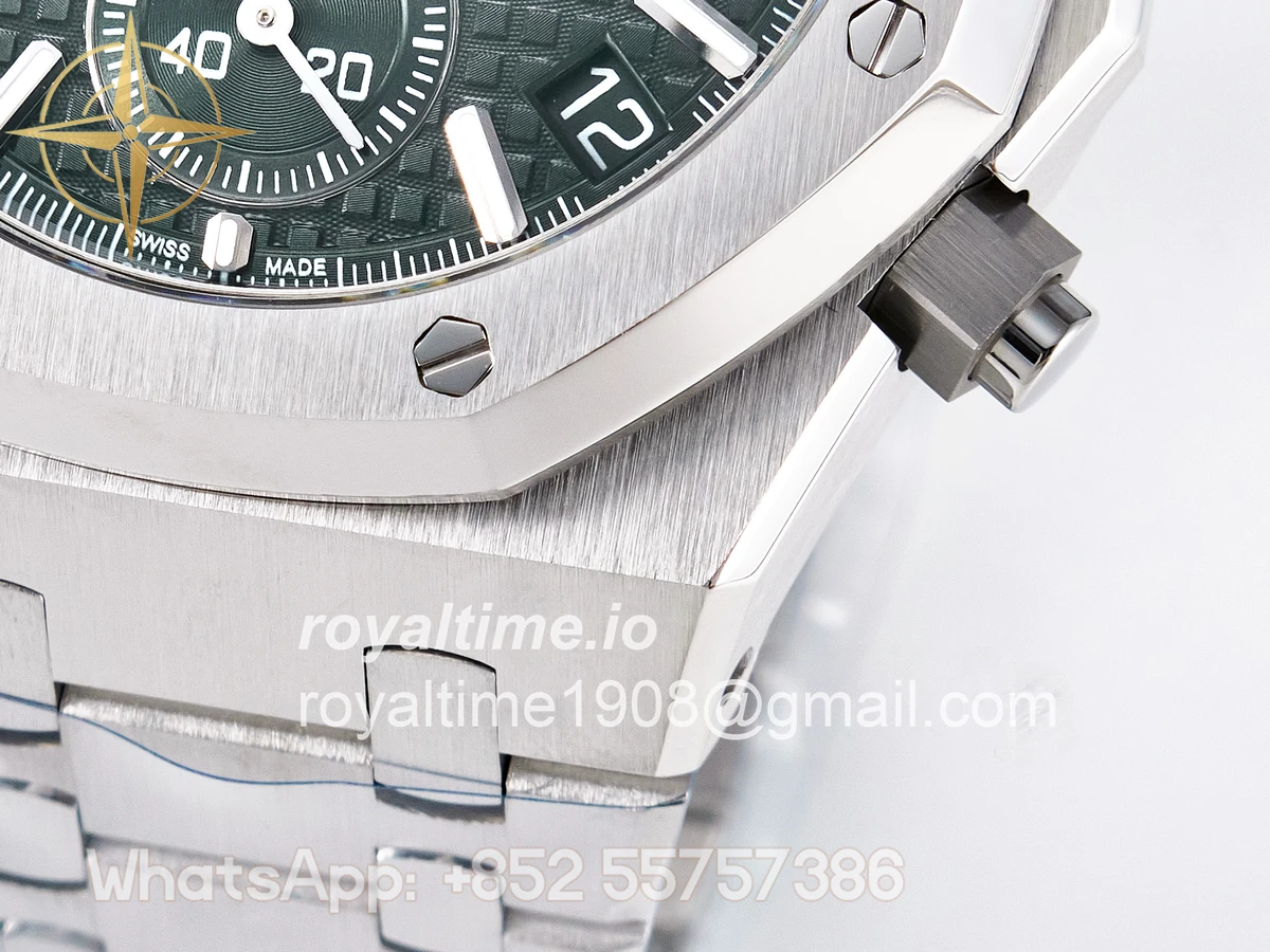 Audemars Piguet Royal Oak Chrono 26240 SS APSF Green Dial on SS Bracelet SA4401 - Image 13