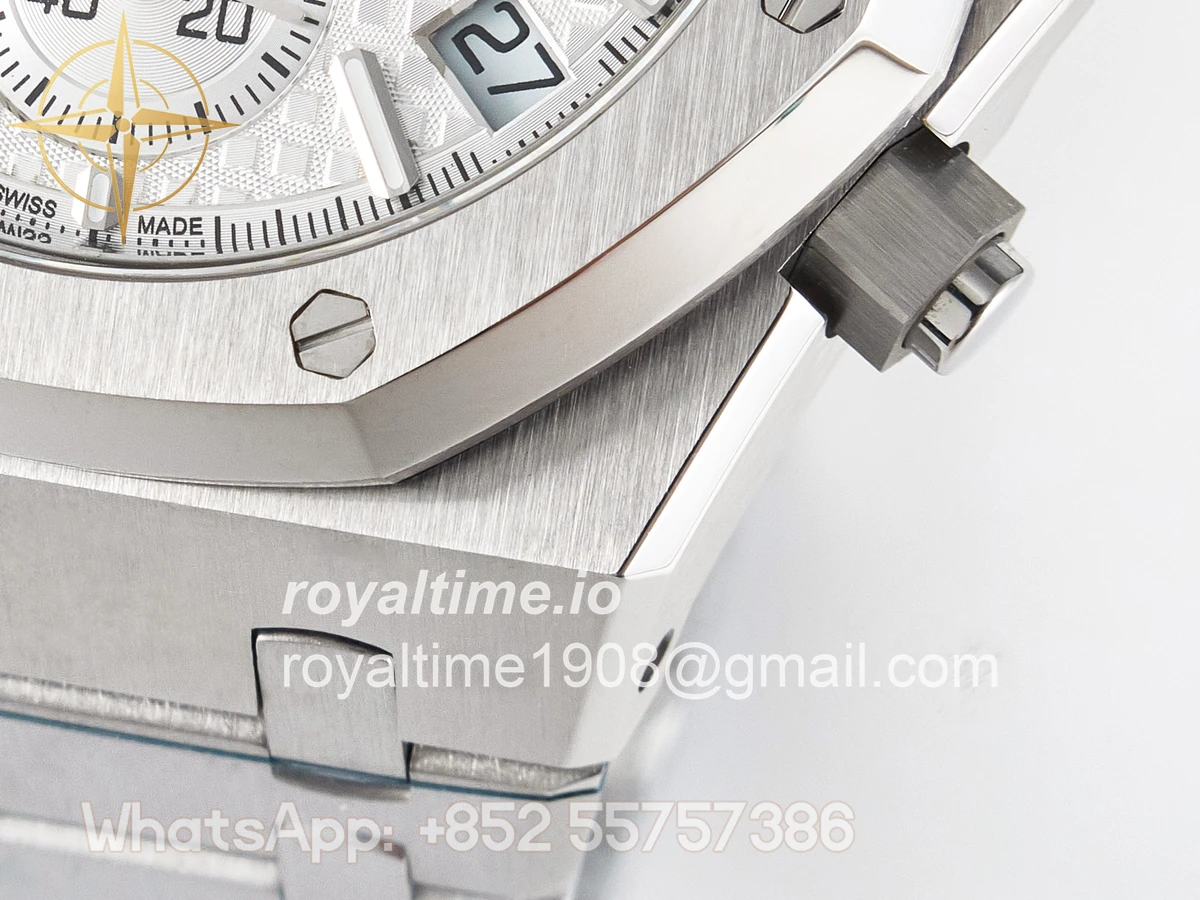 Audemars Piguet Royal Oak Chrono 26240 SS APSF Silver Dial on SS Bracelet SA4401 - Image 13