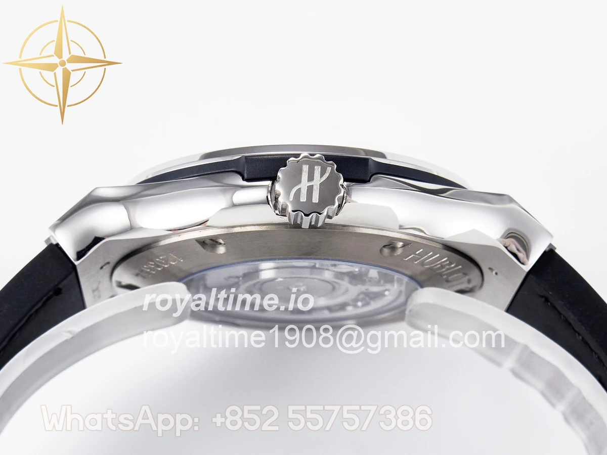 Hublot Classic Fusion 42mm SS JJF White Dial on Black Gummy Leather Strap - Image 14