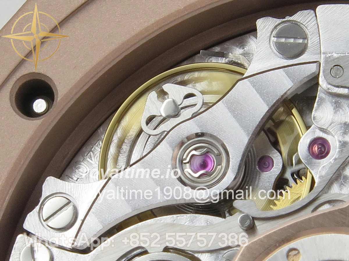 Audemars Piguet Royal Oak Chrono 26240 RG DDSF White Dial on RG Bracelet DD4401 - Image 15