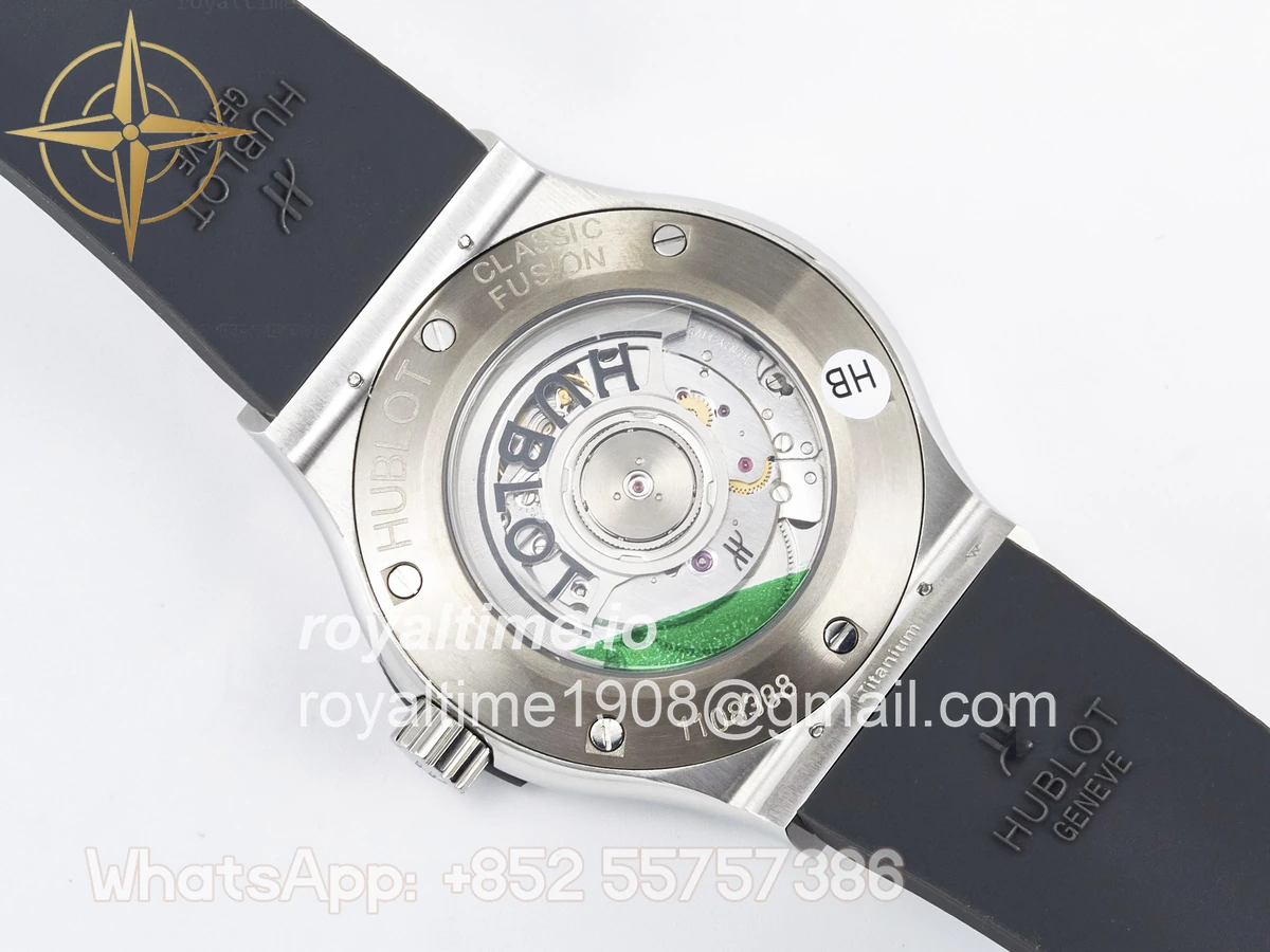 Hublot Classic Fusion Bang 42mm HBF Gray Dial Diamonds Bezel on Gray Rubber Strap A2892 - Image 16