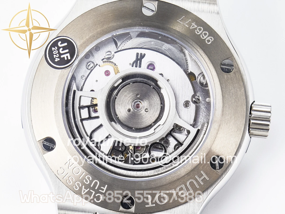 Hublot Classic Fusion 38mm SS JJF Gray Dial on Black Gummy Leather Strap - Image 17