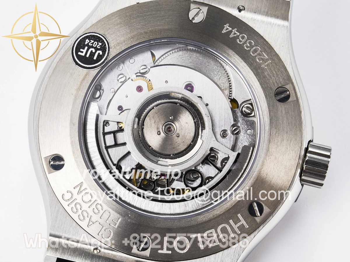 Hublot Classic Fusion 42mm SS JJF White Dial on Black Gummy Leather Strap - Image 17