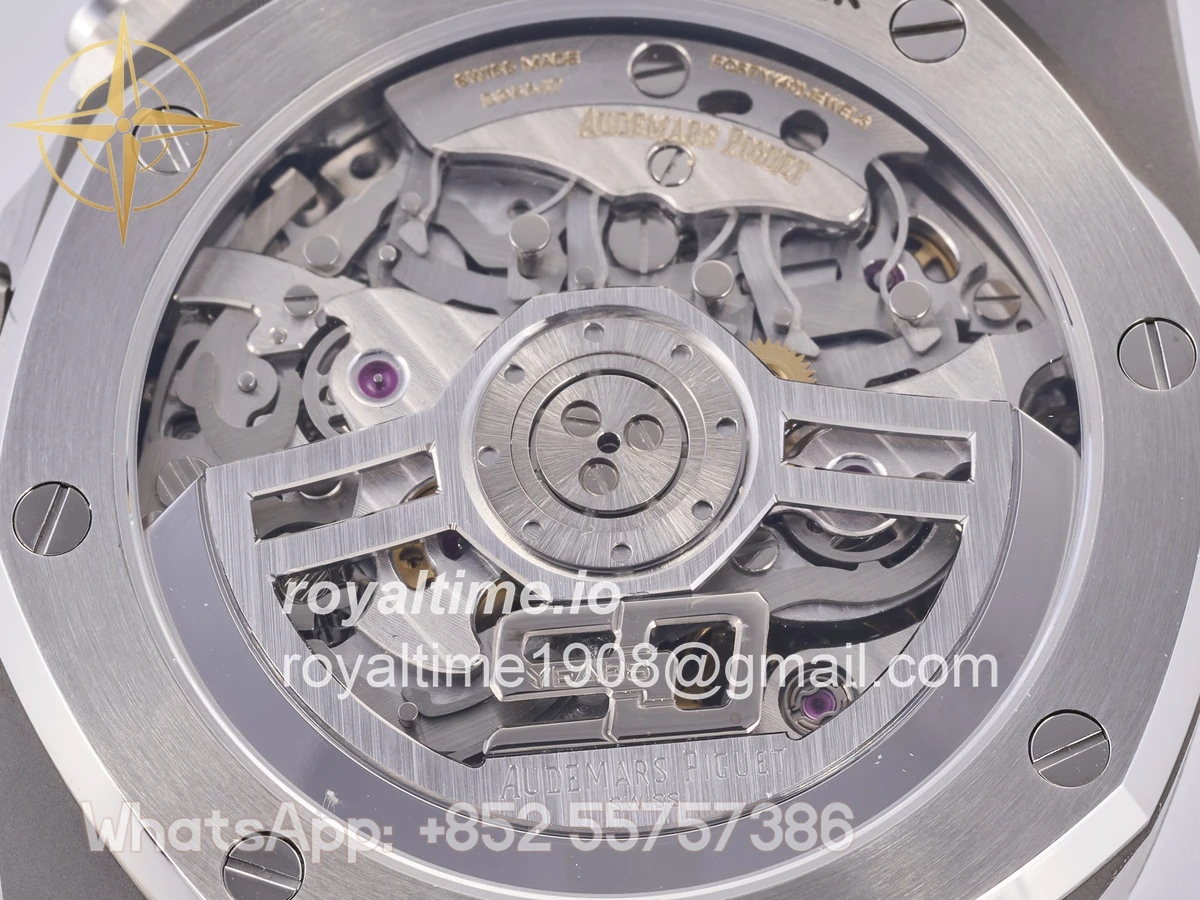 Audemars Piguet Royal Oak Chrono 26240 SS DDF Silver Dial on SS Bracelet DD4401 (50th Anniversary) - Image 17