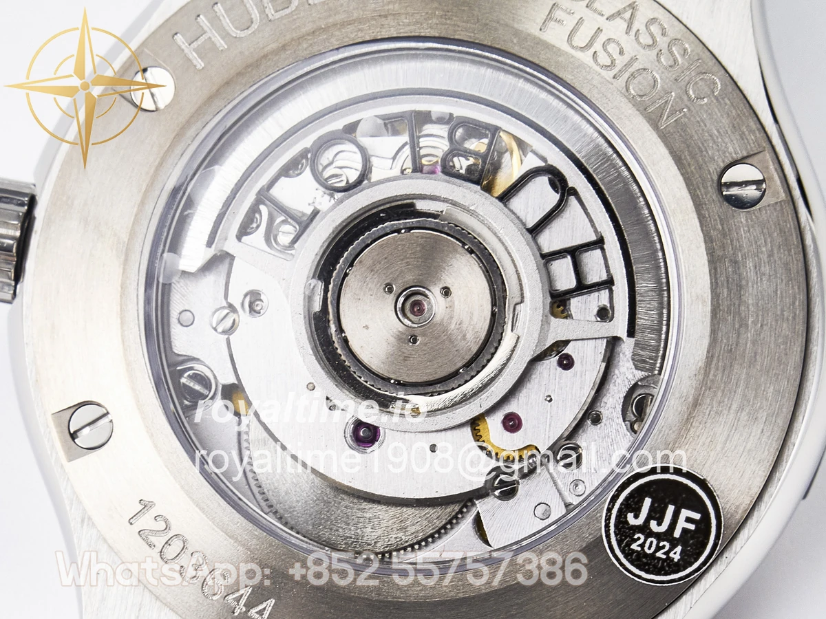 Hublot Classic Fusion 42mm SS JJF White Dial on Black Gummy Leather Strap - Image 18